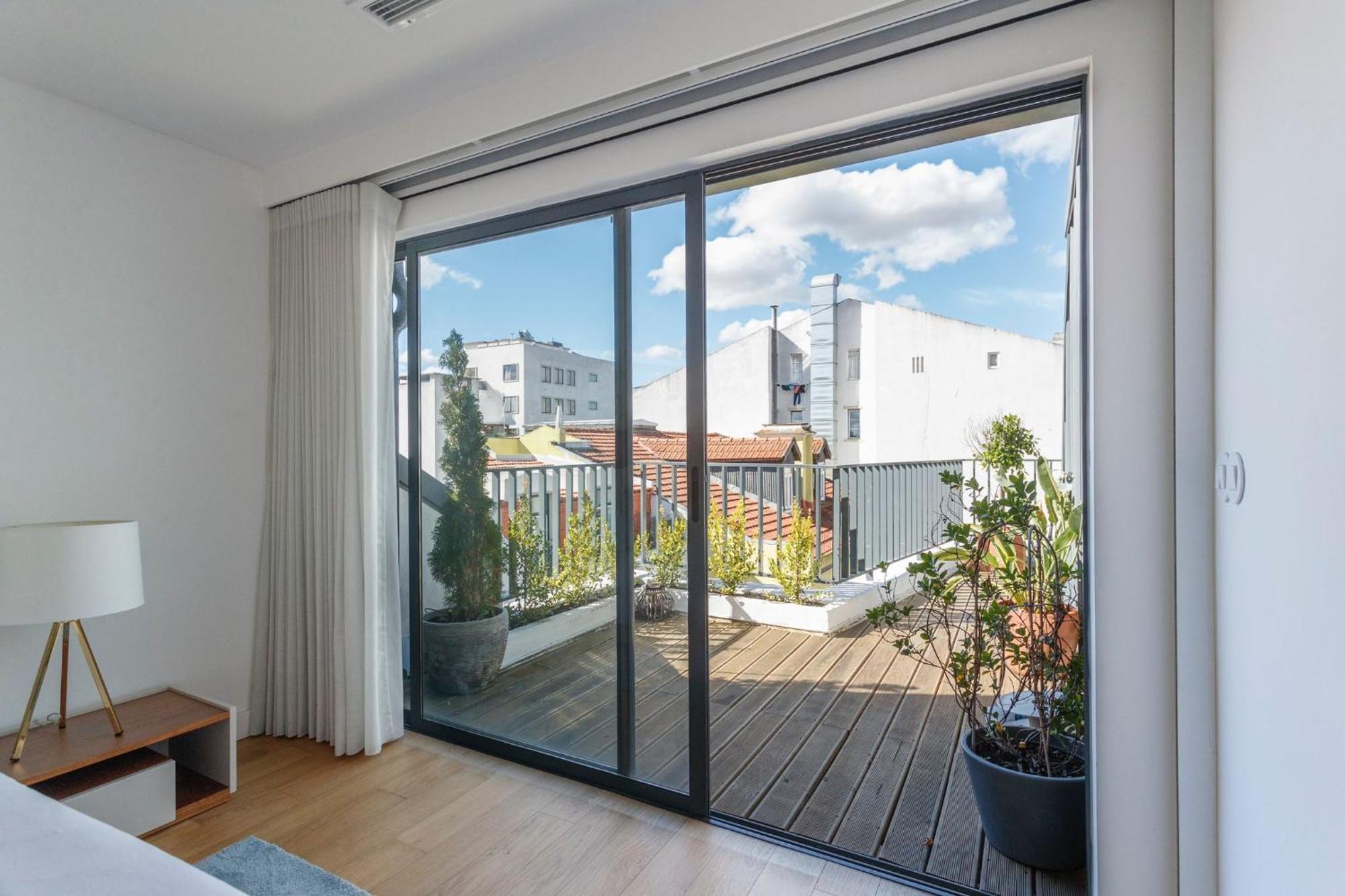 Luxury Suite With Balcony And Shared Accommodation In The Parque Eduardo VII Area Lizbona Zewnętrze zdjęcie