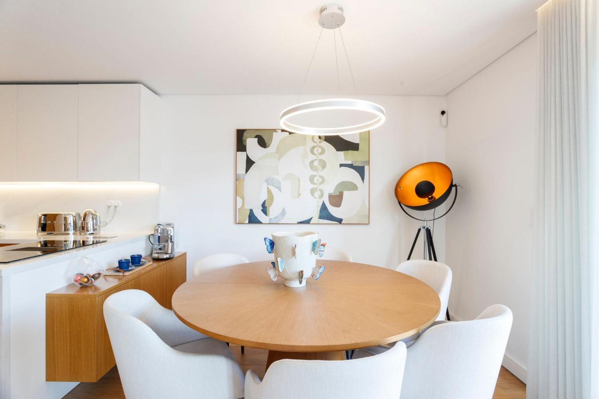 Luxury Suite With Balcony And Shared Accommodation In The Parque Eduardo VII Area Lizbona Zewnętrze zdjęcie