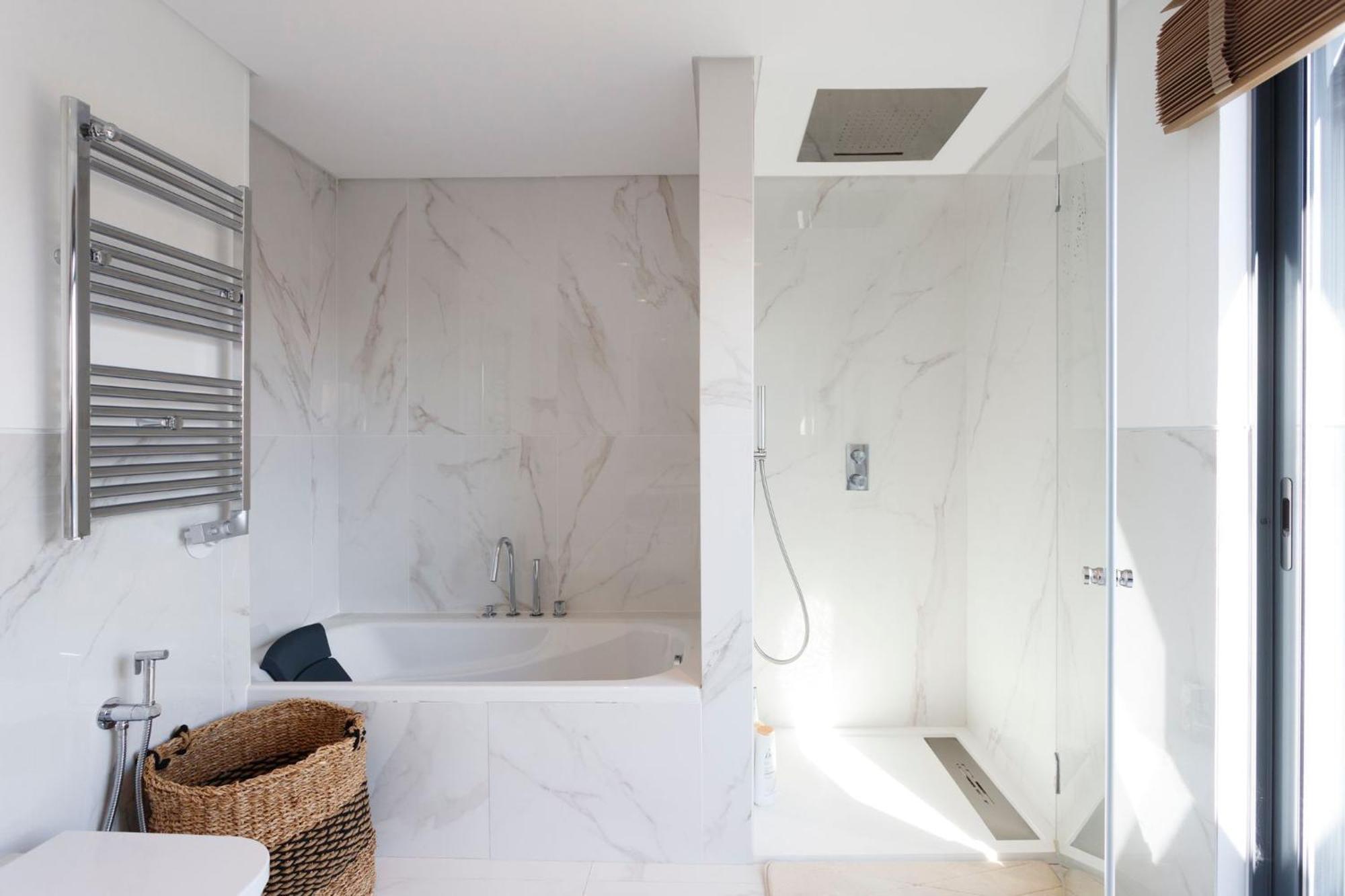 Luxury Suite With Balcony And Shared Accommodation In The Parque Eduardo VII Area Lizbona Zewnętrze zdjęcie